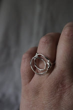 Load image into Gallery viewer, Organic Circle Ring - Size Q