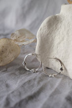 Load image into Gallery viewer, Circle Flow Hoops 1