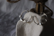 Load image into Gallery viewer, Circle Flow Hoops 1