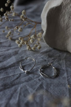 Load image into Gallery viewer, Circle Flow Studs 6