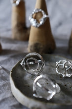 Load image into Gallery viewer, Organic Circle Ring - Size Q
