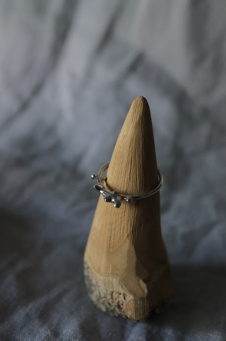 Circle Flow Ring - Size R