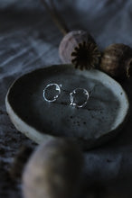 Load image into Gallery viewer, Circle Flow Studs 2
