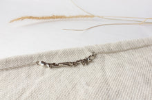 Load image into Gallery viewer, Branch Flow Necklace

