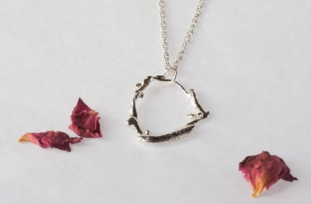 Organic Circle Necklace