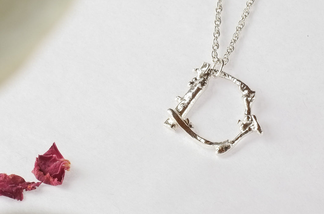 Organic Circle Necklace