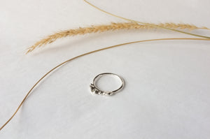 Circle Flow Ring