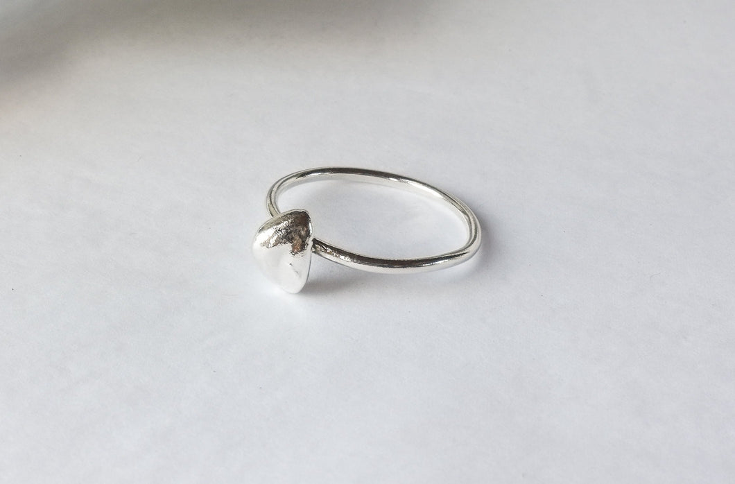Pebble Ring