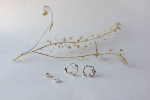 Circle Flow Studs