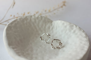 Circle Flow Studs