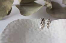 Load image into Gallery viewer, Organic Bar Studs - Large
