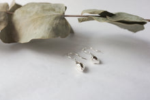 Load image into Gallery viewer, Pebble Drop Earrings
