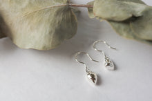 Load image into Gallery viewer, Pebble Drop Earrings
