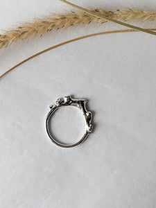 Circle Flow Ring