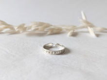 Load image into Gallery viewer, Summer Prints Midi/Toe Ring - Set or Singular - Recycled Sterling Silver
